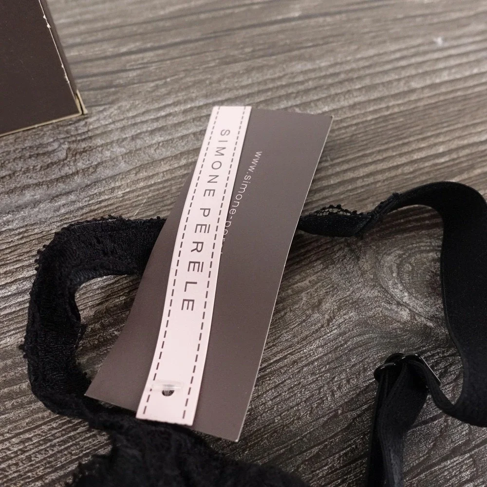 Simone Perele simone perele